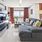 Garden Hill Relax & Old Town By Ocvillas *