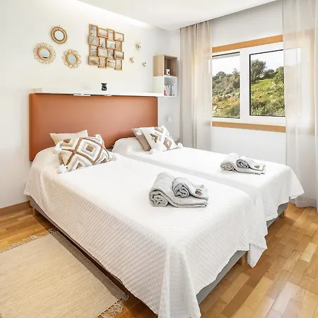 Апартаменты Garden Hill Relax & Old Town By Ocvillas *