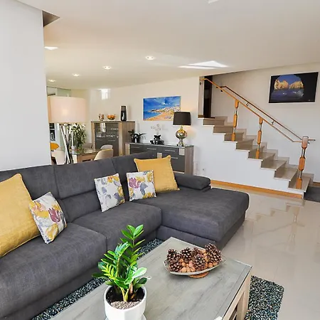 Apartment Garden Hill Relax & Old Town By Ocvillas