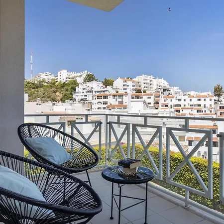Apartment Garden Hill Relax & Old Town By Ocvillas