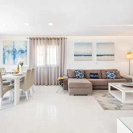 Garden Hill Relax & Old Town By Ocvillas شقة