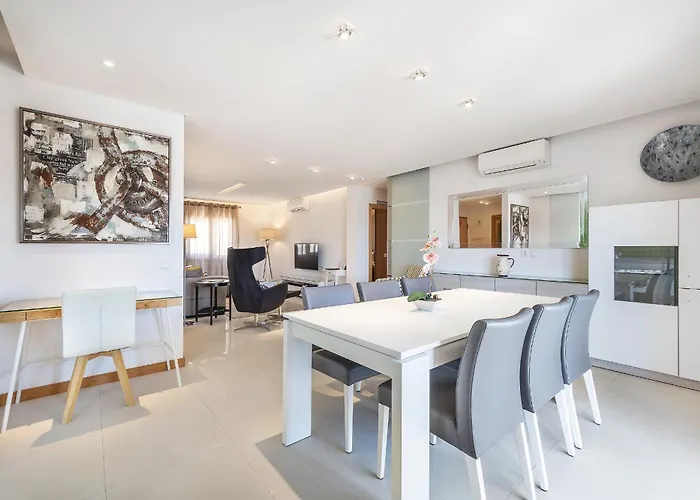 公寓 Garden Hill Relax & Old Town By Ocvillas *