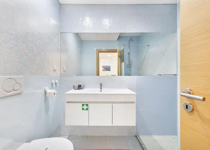 Garden Hill Relax & Old Town By Ocvillas